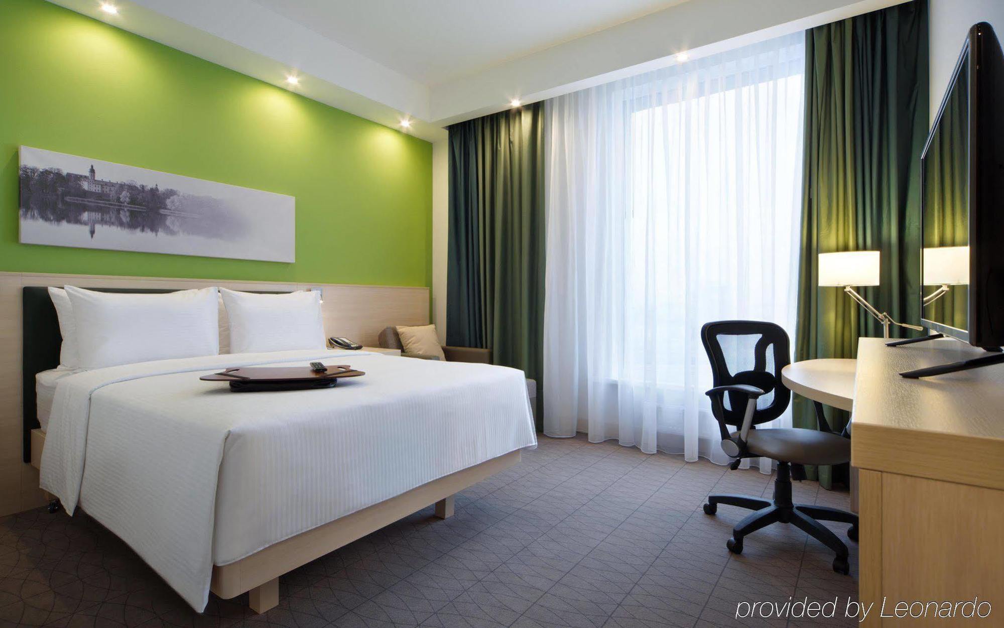 Hampton By Hilton Minsk City Centre Kültér fotó